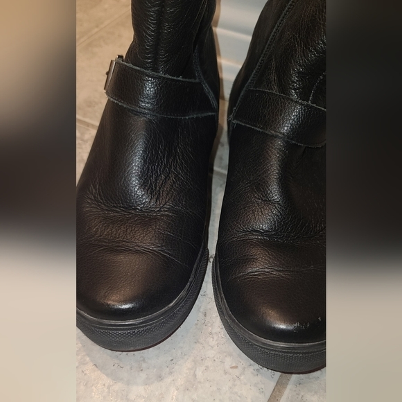 Super Massive Leather Winter Booties With Fur Lining 6.5 Ankle Length - Picture 3 of 6